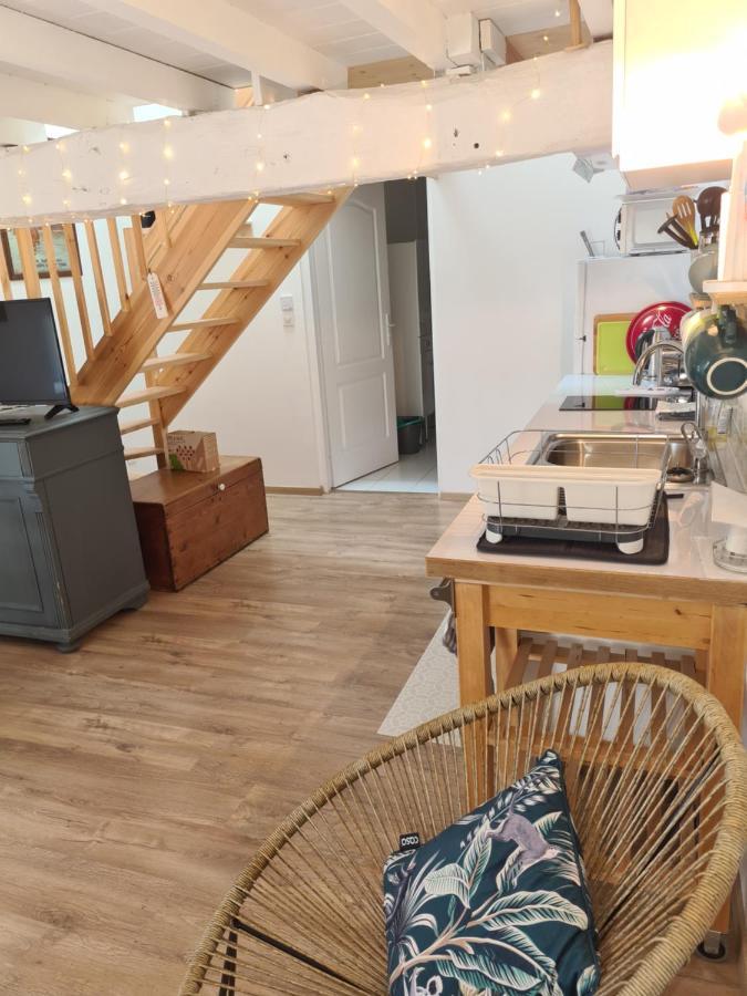Charmant Logement A La Campagne Gazaupouy Eksteriør bilde