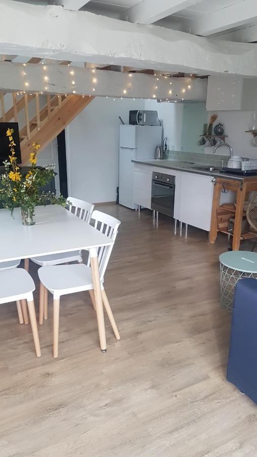 Charmant Logement A La Campagne Gazaupouy Eksteriør bilde